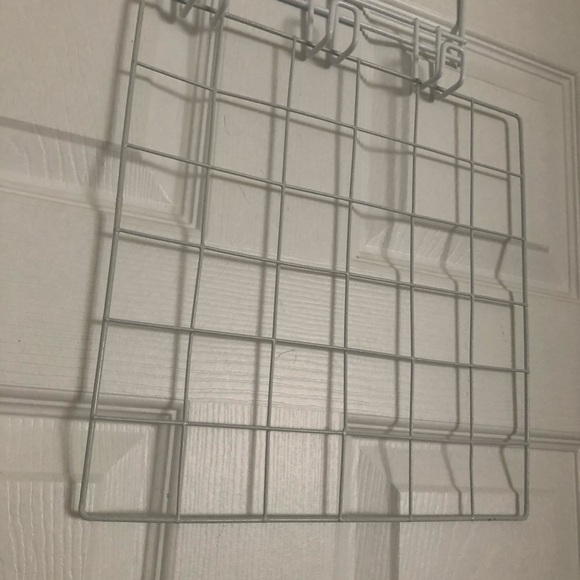 wall decor hanger - Picture 3 of 3